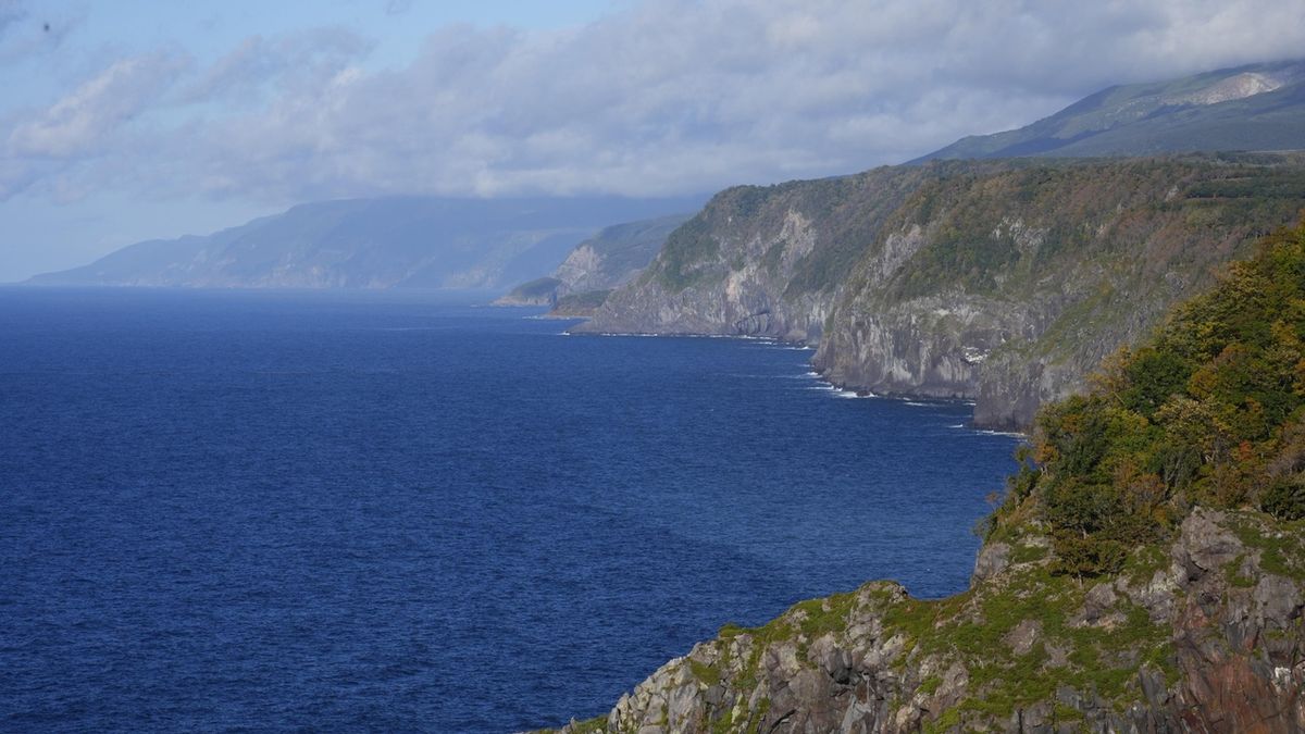 Japonská pobřežní hlídka nalezla deset mrtvých ze ztracené výletní lodi